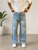 Light Wash Relaxed Fit Wide Leg Jeans