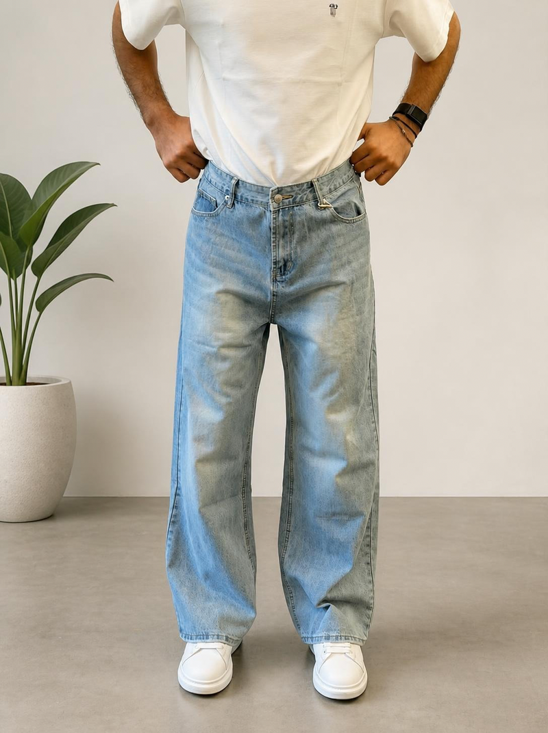 Light Wash Relaxed Fit Wide Leg Jeans